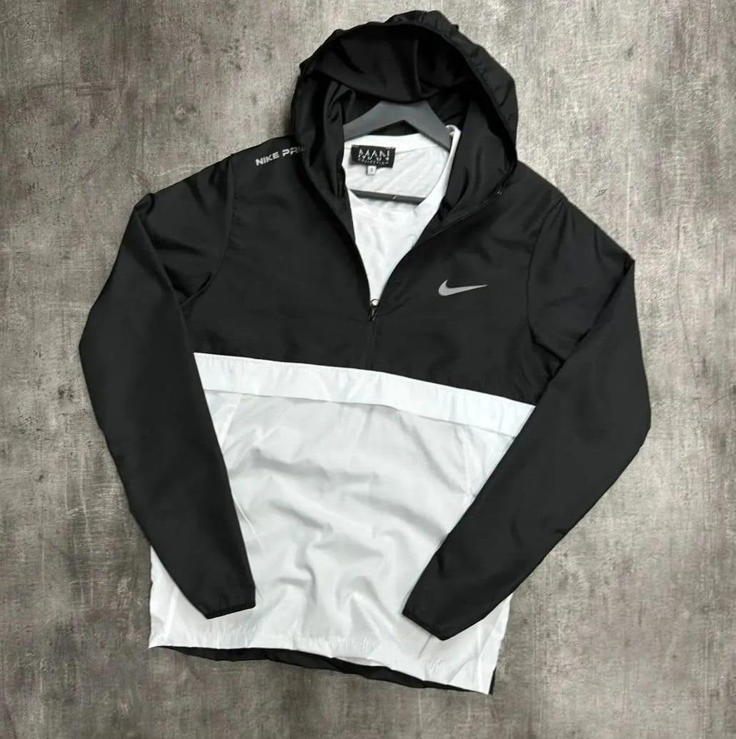 Nike Pro Windrunner - Black and white